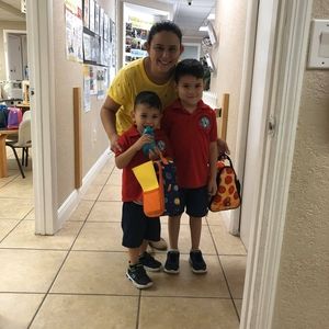 Meet your Posher, Leonel